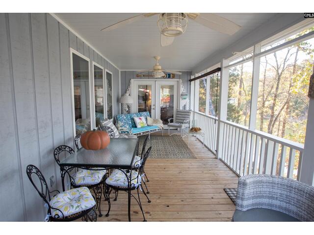 Photo of 1736 Lake Road