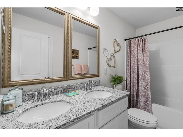 Photo of 307 Ocala Drive