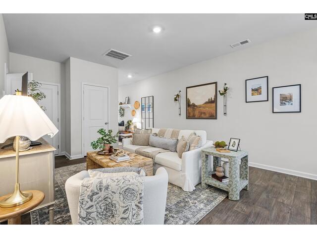 Photo of 307 Ocala Drive