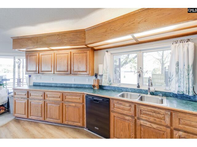 Photo of 1658 Ginkgo Trail