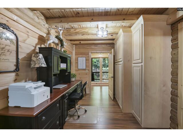 Photo of 560 Beaver Creek Road Photo of 560 Beaver Creek Road