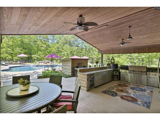 Photo of 560 Beaver Creek Road Photo of 560 Beaver Creek Road