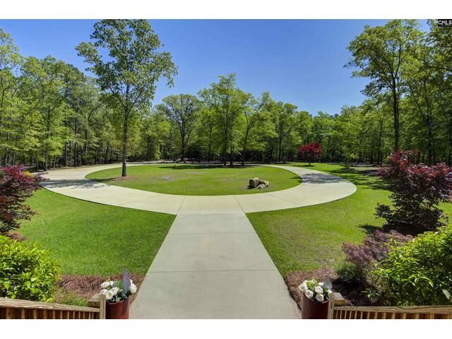 Photo of 560 Beaver Creek Road Photo of 560 Beaver Creek Road
