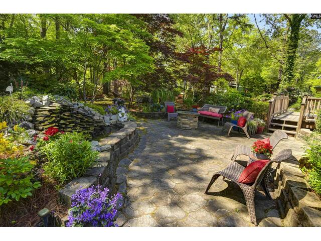Photo of 560 Beaver Creek Road Photo of 560 Beaver Creek Road