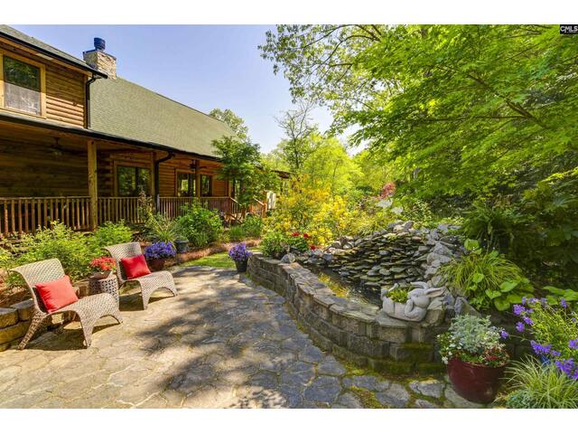 Photo of 560 Beaver Creek Road Photo of 560 Beaver Creek Road