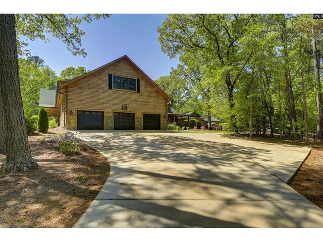Photo of 560 Beaver Creek Road Photo of 560 Beaver Creek Road