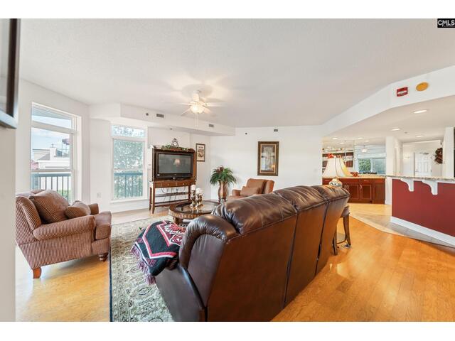 Photo of 1100 bluff road