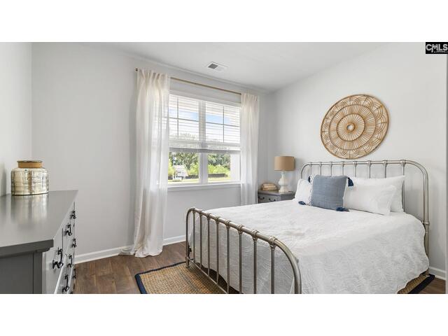 Photo of 472 Forest Edge Trail