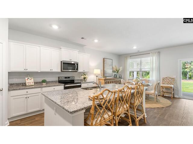 Photo of 472 Forest Edge Trail