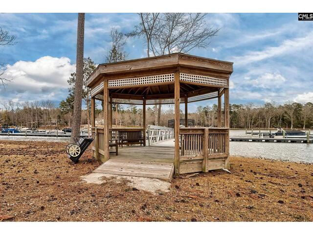 Photo of 349 Stewart Landing