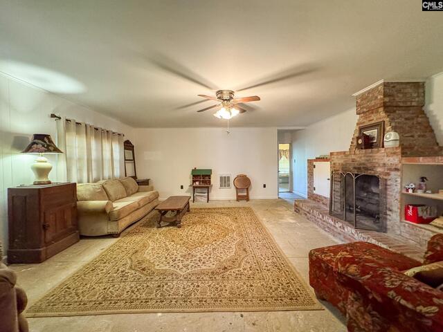 Photo of 118 Redbud Lane