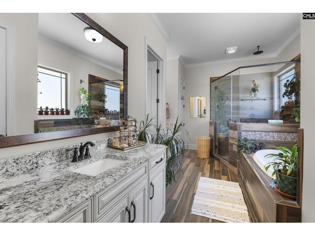 Photo of 1240 Brady Porth Road