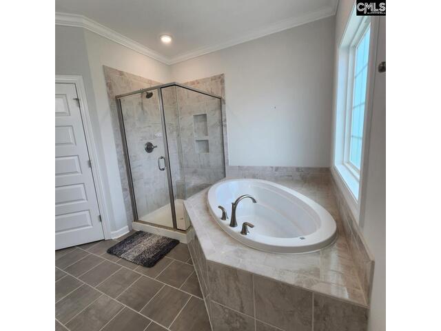 Photo of 544 Montrose Drive Photo of 544 Montrose Drive