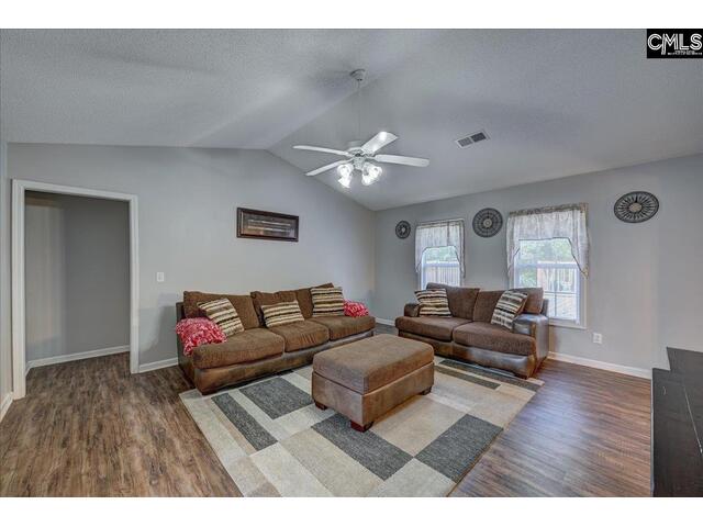 Photo of 27 LACEBARK Lane Photo of 27 LACEBARK Lane