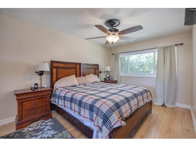 Photo of 1005 Sunnyhill Drive Photo of 1005 Sunnyhill Drive