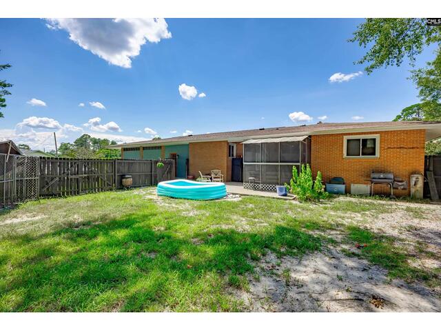Photo of 1005 Sunnyhill Drive Photo of 1005 Sunnyhill Drive