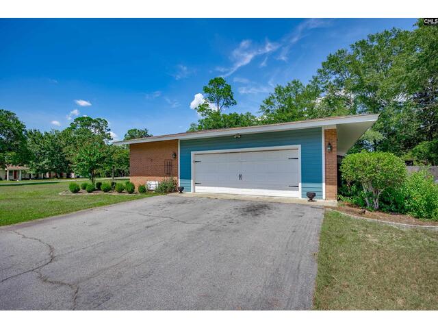 Photo of 1005 Sunnyhill Drive Photo of 1005 Sunnyhill Drive