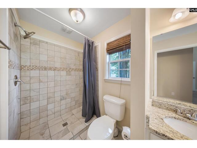 Photo Of 5 Pin Oak Court Photo of 5 pin oak court