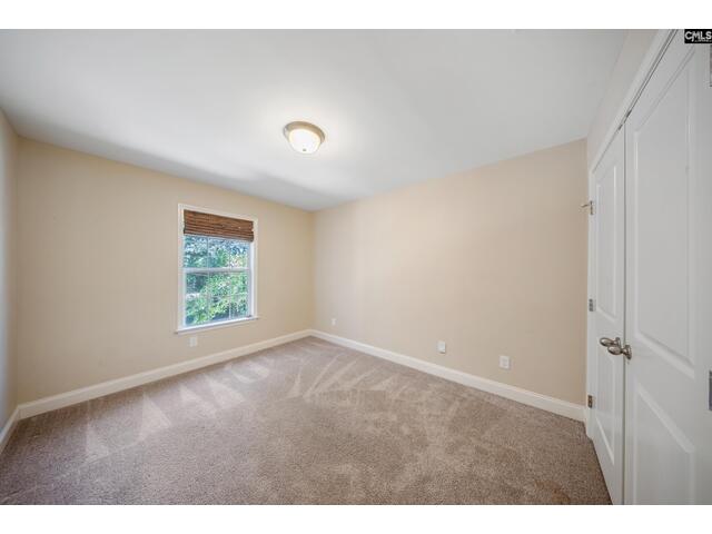 Photo Of 5 Pin Oak Court Photo of 5 pin oak court