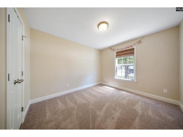 Photo Of 5 Pin Oak Court Photo of 5 pin oak court