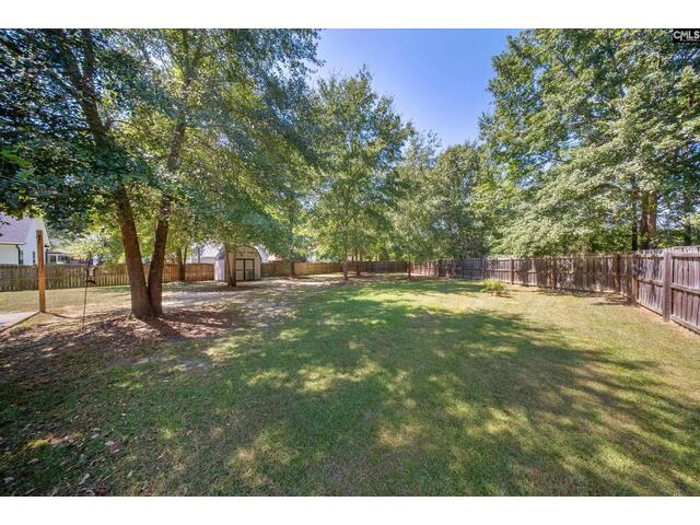 Photo Of 5 Pin Oak Court Photo of 5 pin oak court