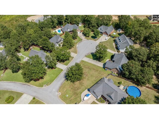 Photo Of 5 Pin Oak Court Photo of 5 pin oak court
