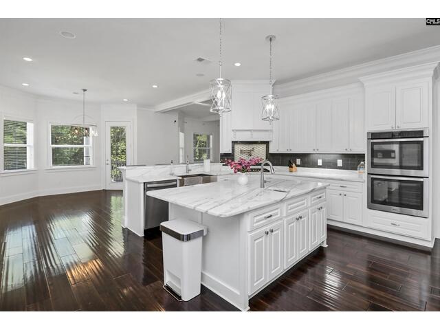 Photo of 141 BELLELAKE Court Photo of 141 BELLELAKE Court