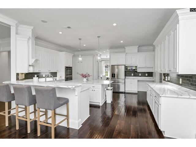 Photo of 141 BELLELAKE Court Photo of 141 BELLELAKE Court