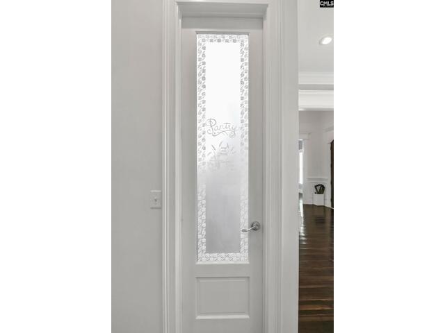 Photo of 141 BELLELAKE Court Photo of 141 BELLELAKE Court