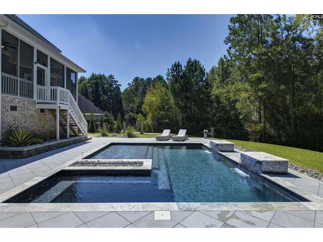 Photo of 141 BELLELAKE Court Photo of 141 BELLELAKE Court