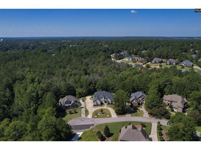 Photo of 141 BELLELAKE Court Photo of 141 BELLELAKE Court