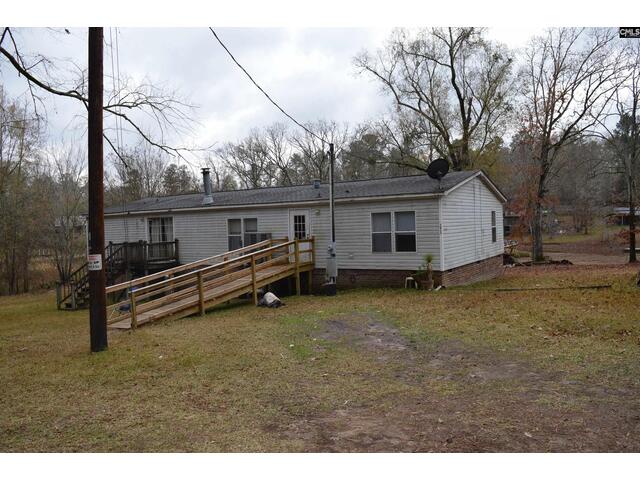 Photo of 1613 Lakeshore Road