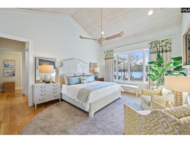 Photo of 215 Power Point Lane