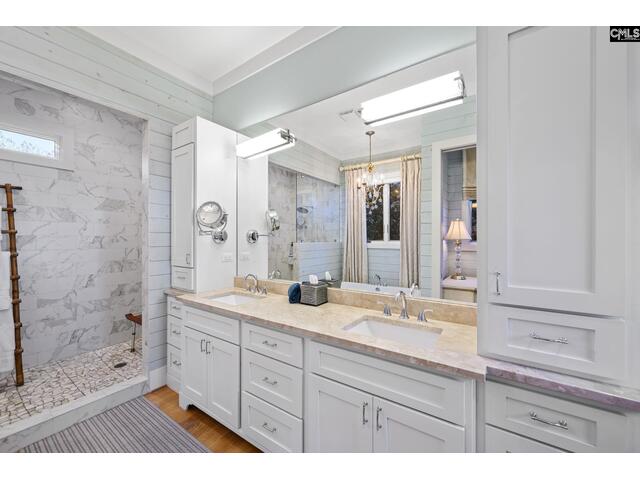 Photo of 215 Power Point Lane