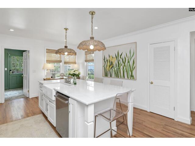 Photo of 4724 Lockewood Lane Photo of 4724 Lockewood Lane