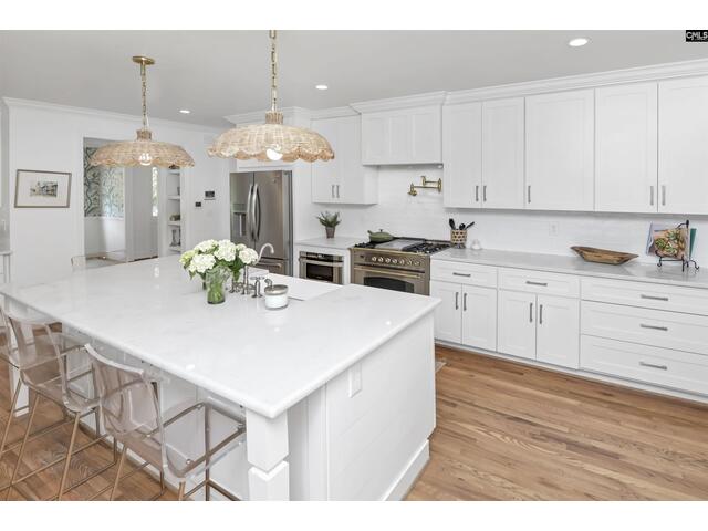 Photo of 4724 Lockewood Lane Photo of 4724 Lockewood Lane
