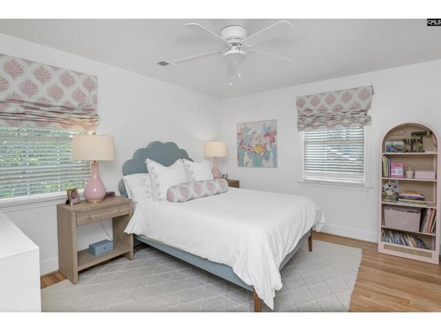 Photo of 4724 Lockewood Lane Photo of 4724 Lockewood Lane