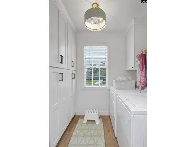 Photo of 4724 Lockewood Lane Photo of 4724 Lockewood Lane