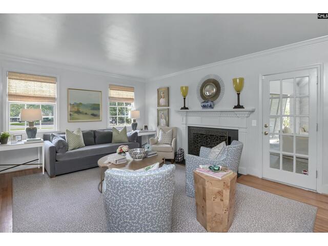 Photo of 4724 Lockewood Lane Photo of 4724 Lockewood Lane