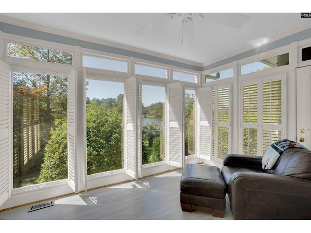 Photo of 307 E Springs Road Photo of 307 E Springs Road