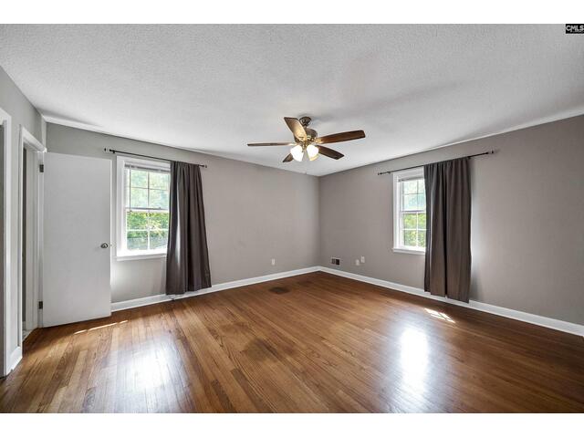 Photo of 1127 Shirlington Road