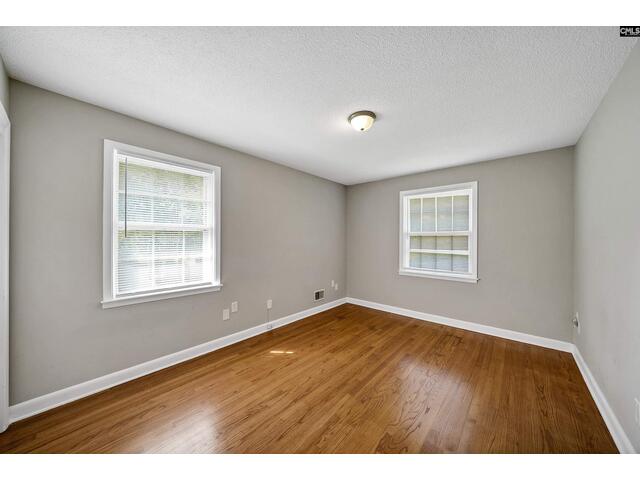 Photo of 1127 Shirlington Road