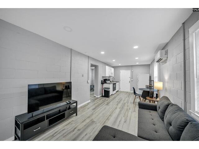 Photo of 1127 Shirlington Road