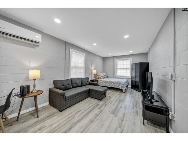 Photo of 1127 Shirlington Road