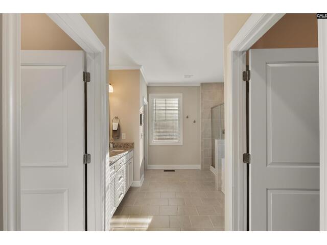 Photo of 212 Winding Wood Circle