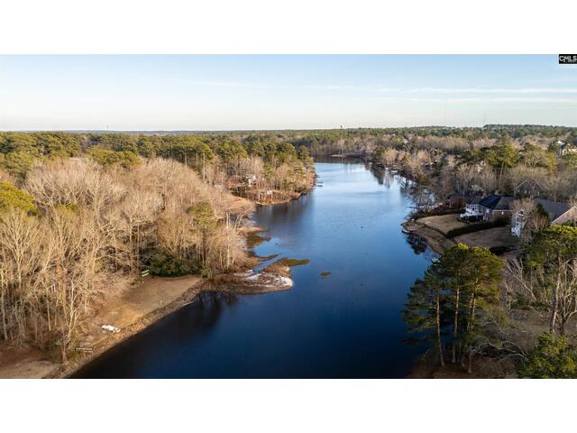 Photo of 212 Winding Wood Circle