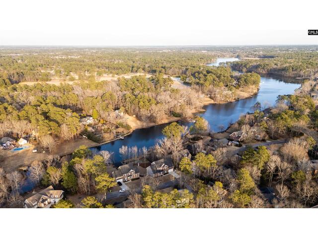 Photo of 212 Winding Wood Circle