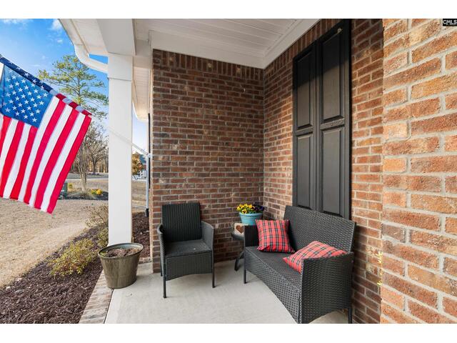 Photo of 212 Winding Wood Circle