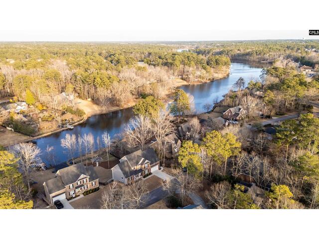 Photo of 212 Winding Wood Circle