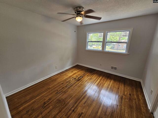 Photo of 8220 Hunt Club Road